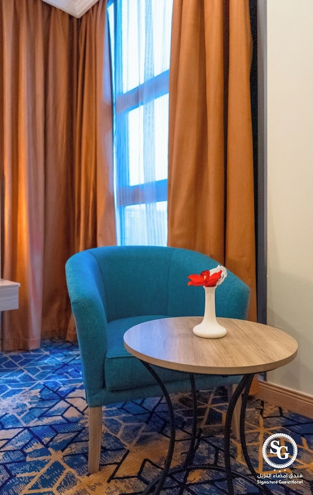 Signature Guest Hotel 39/50