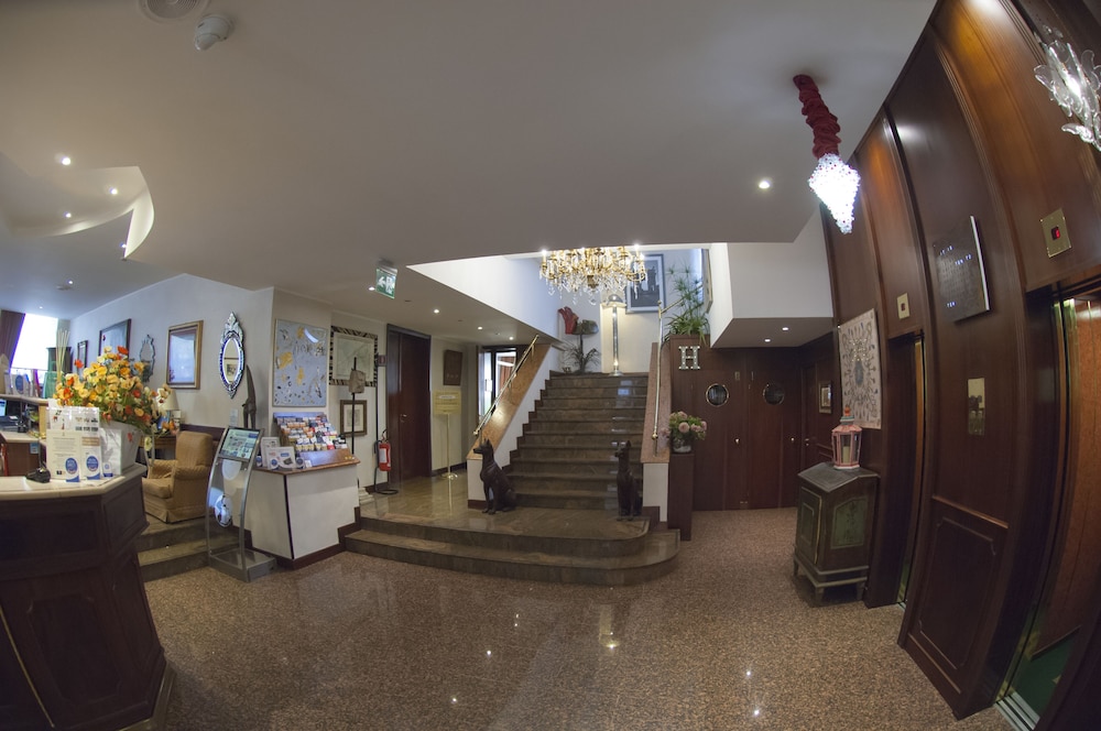 Hotel Bristol Milano 6/69