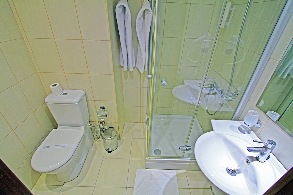 Magna Manastir Hotel 6/79