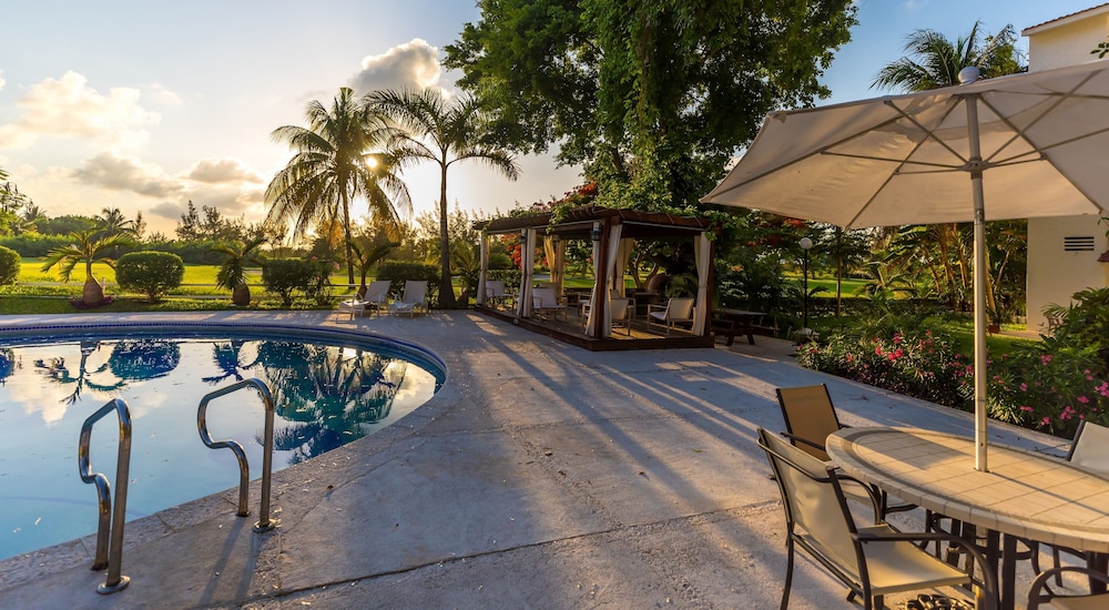 Las Gaviotas Hotel Suites 42/51