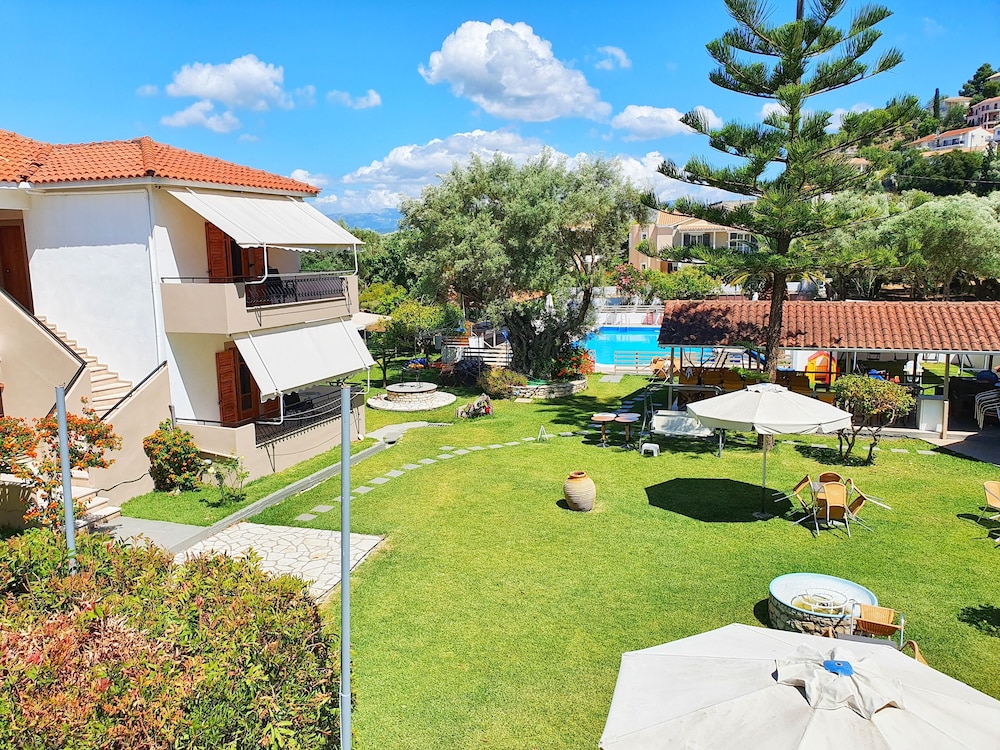 Alexaria Holidays Apartments 32/37
