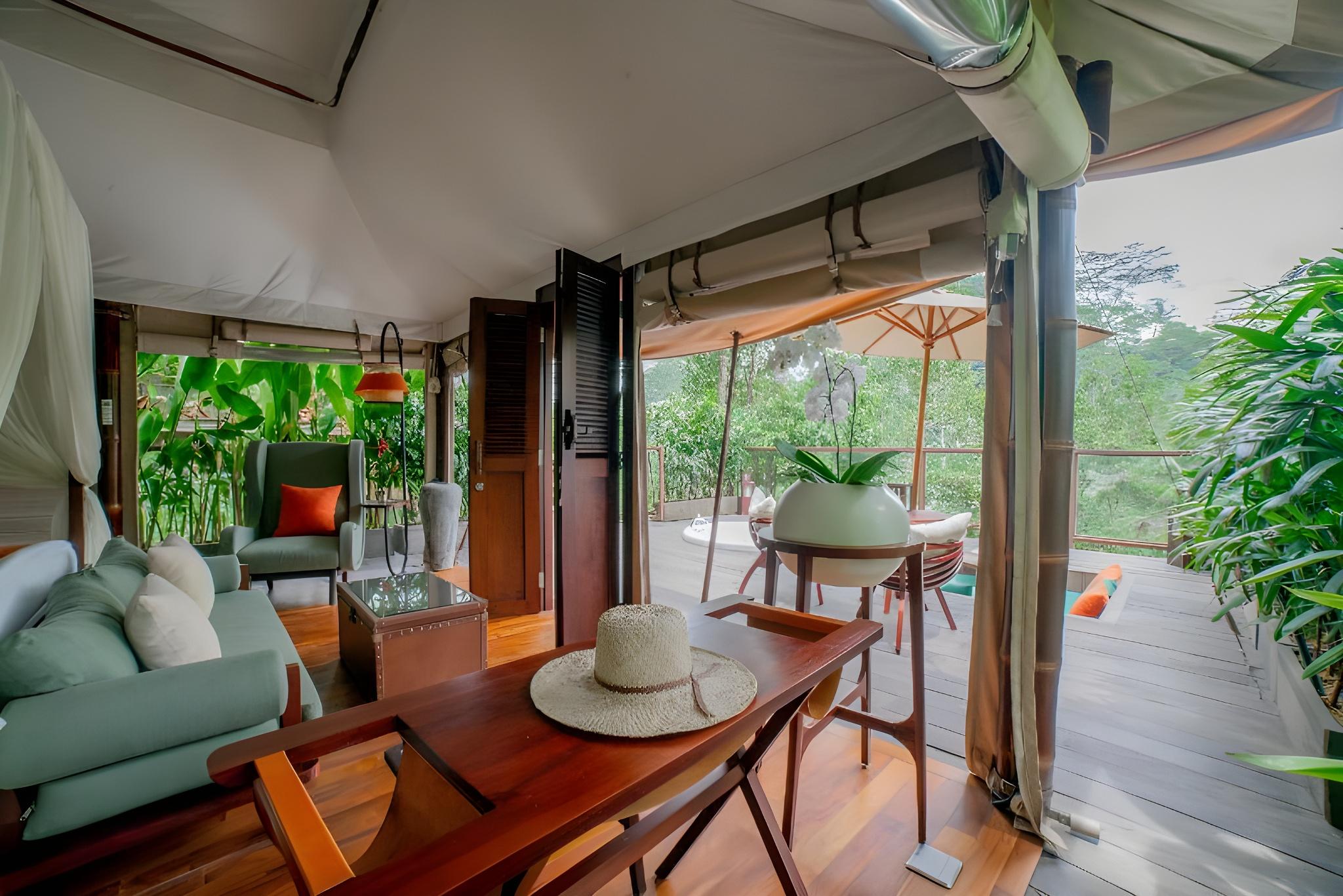 Jungle, Lodge, Tent, Adult Only, Jetted Tub
