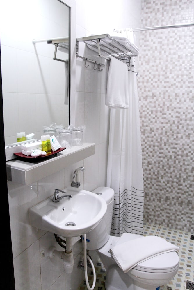 Citra Suites Surabaya 7/30
