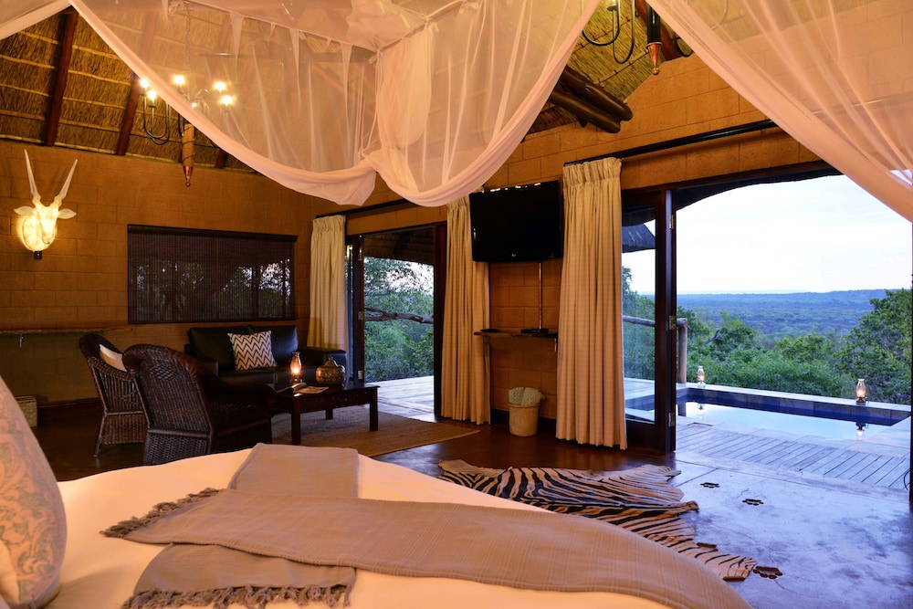 Zwahili Private Game Lodge and Spa 26/42