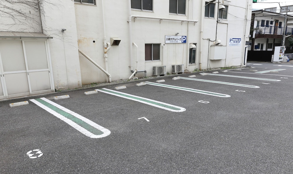 Kawasaki Hotel Park 54/56