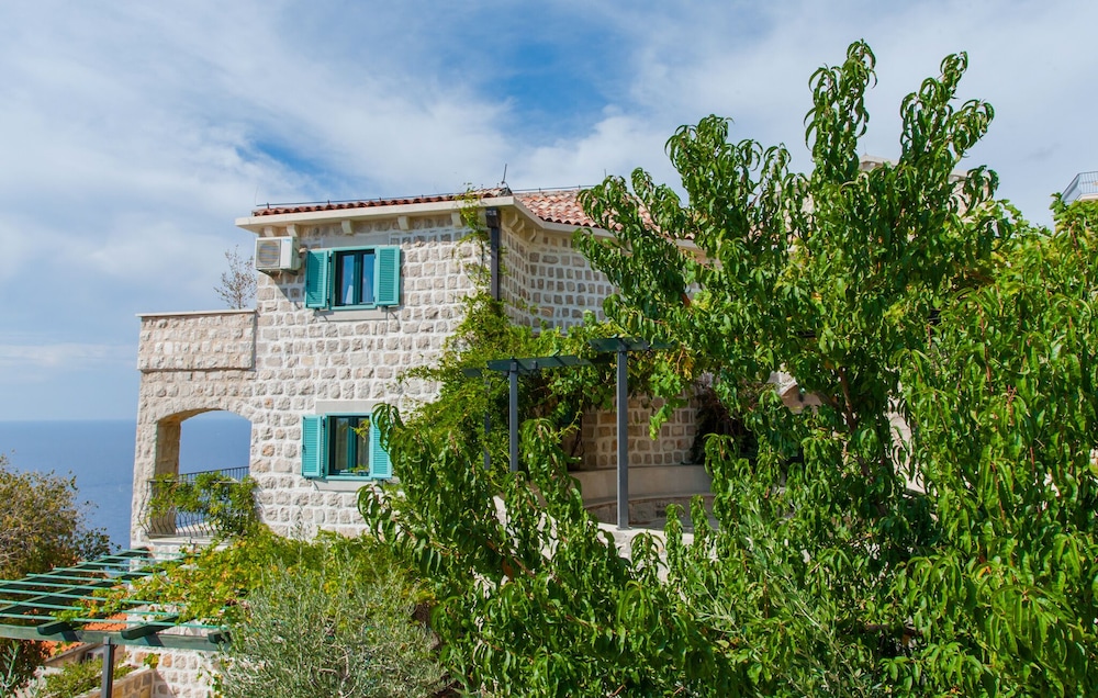 Castello degli Aranci Eco Resort 8/61