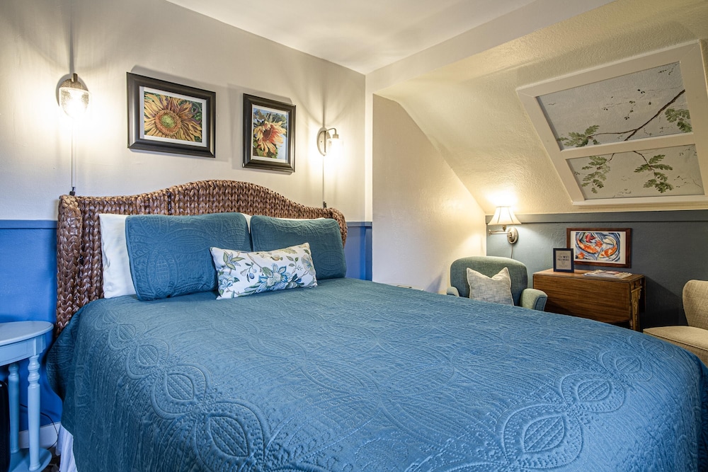 Oak Hill Bed & Breakfast 11/50