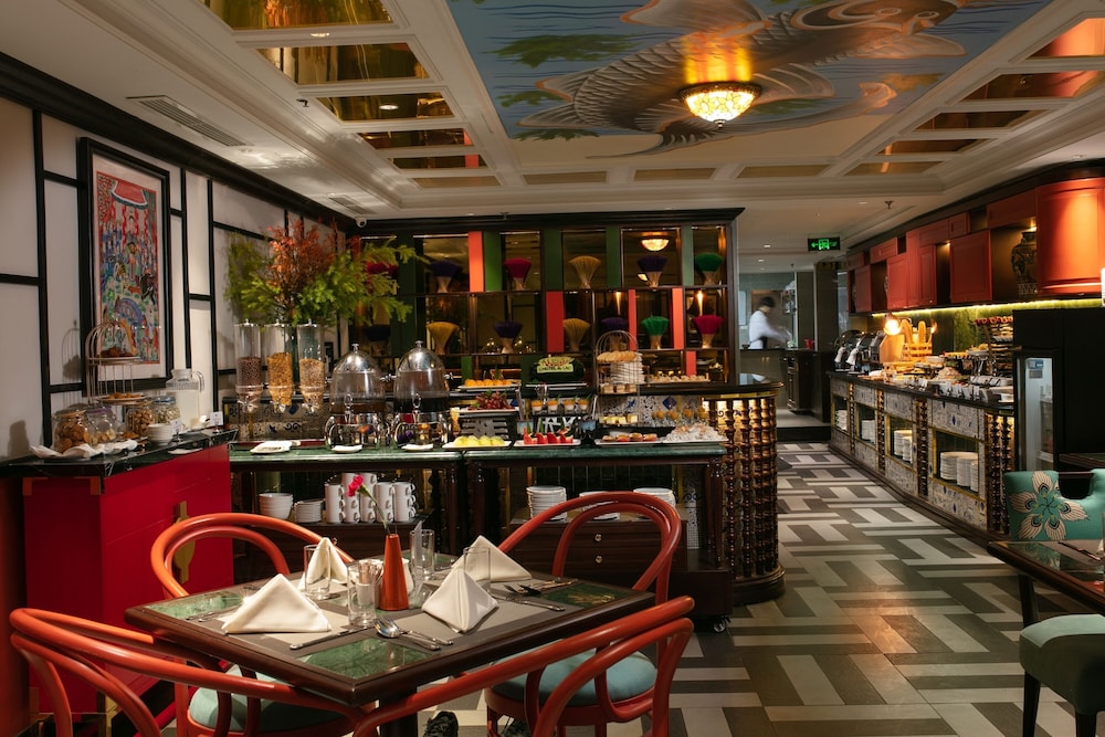 L Hotel du Lac Hanoi 34/49
