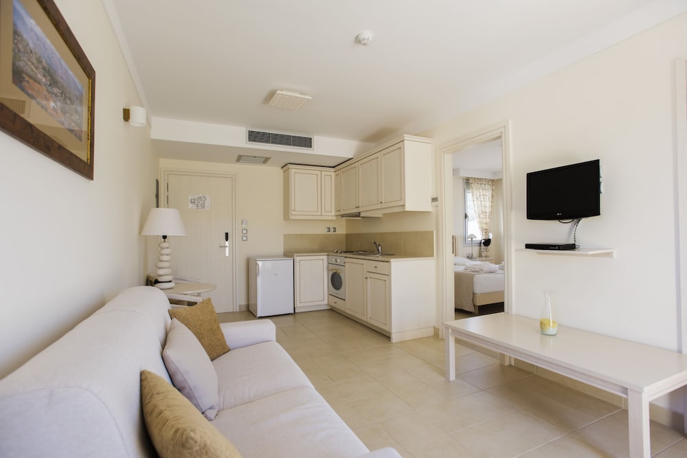 Almiriki Chios Rooms & Apartments 42/66
