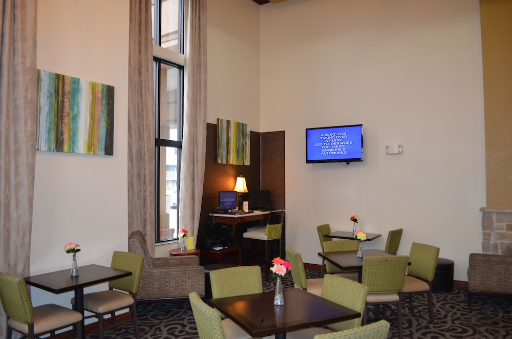 Best Western Plus Sikeston 27/37