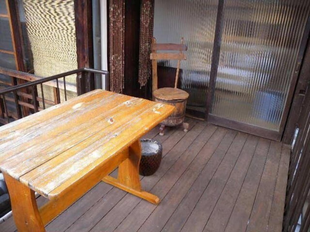 Guesthouse Kingyoya - Hostel 34/42