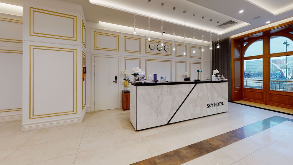 Sky Hotel Krakow 6/50