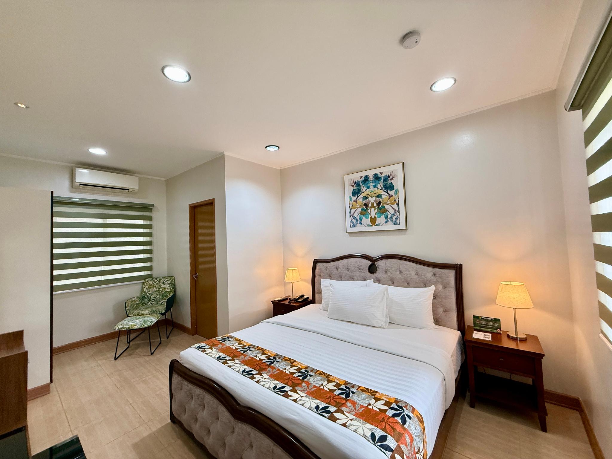 2 Bedrooms, Residential, Suite