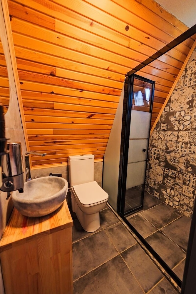 Kerpe Bungalov Hotel 23/50