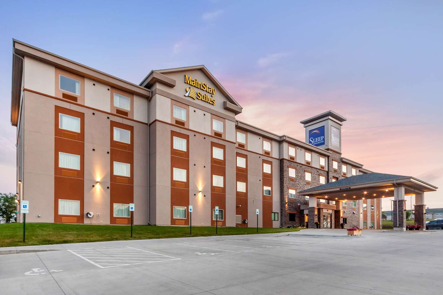 MAINSTAY SUITES UNIVERSITY photo3