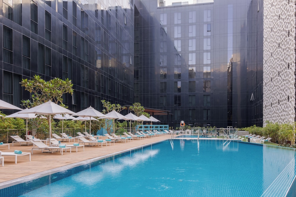 Ibis Styles Dubai Airport 8/66