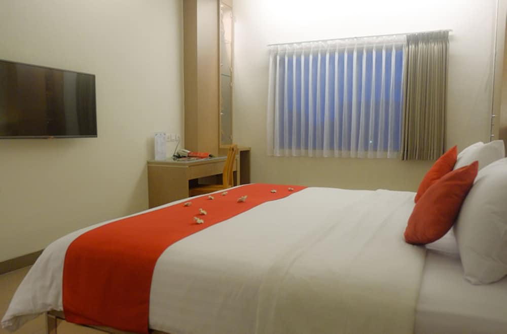 MUTIARA HOTEL 19/30
