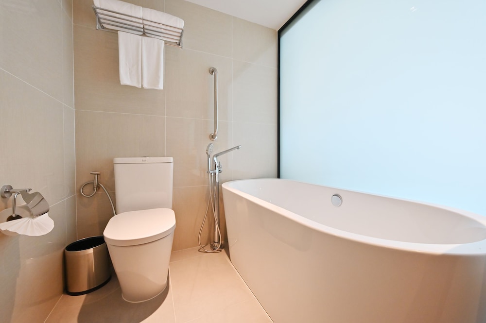 جناح ملكي بسرير مزدوج، M Pattaya Hotel 9/10