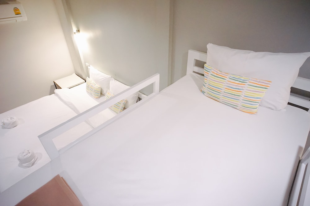 Warm Well Hostel Kanchanaburi 14/68