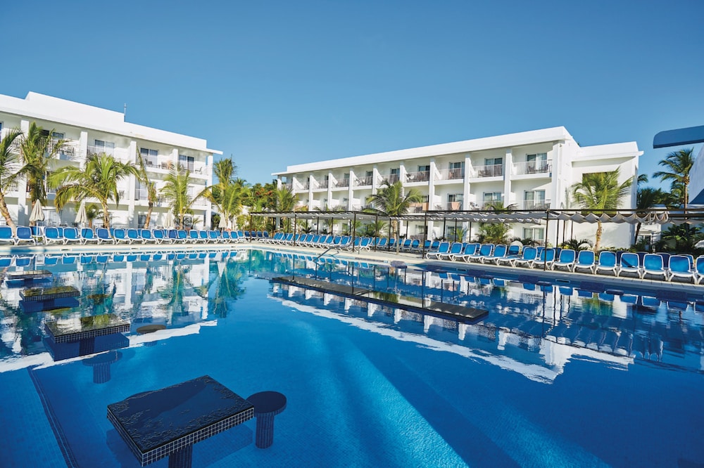 RIU Bambu All Inclusive 3/50
