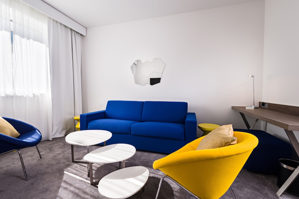 Golden Tulip Marseille Euromed 42/63
