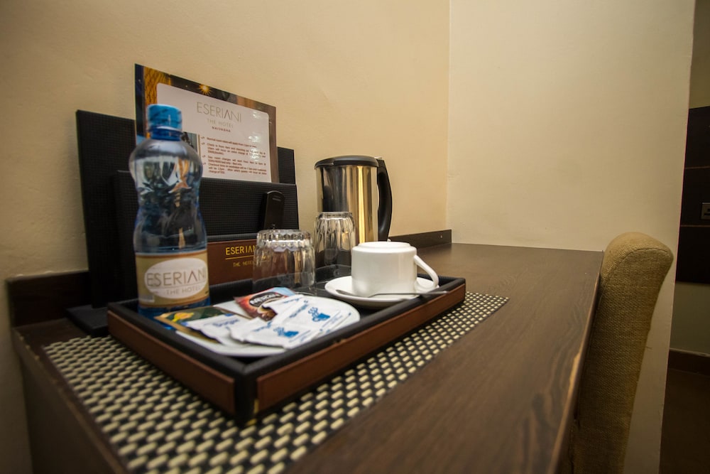 Eseriani Hotel 20/35