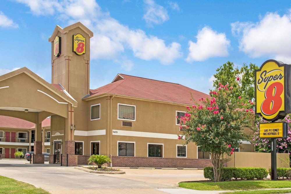 Super 8 by Wyndham Houston/Brookhollow NW 9/34