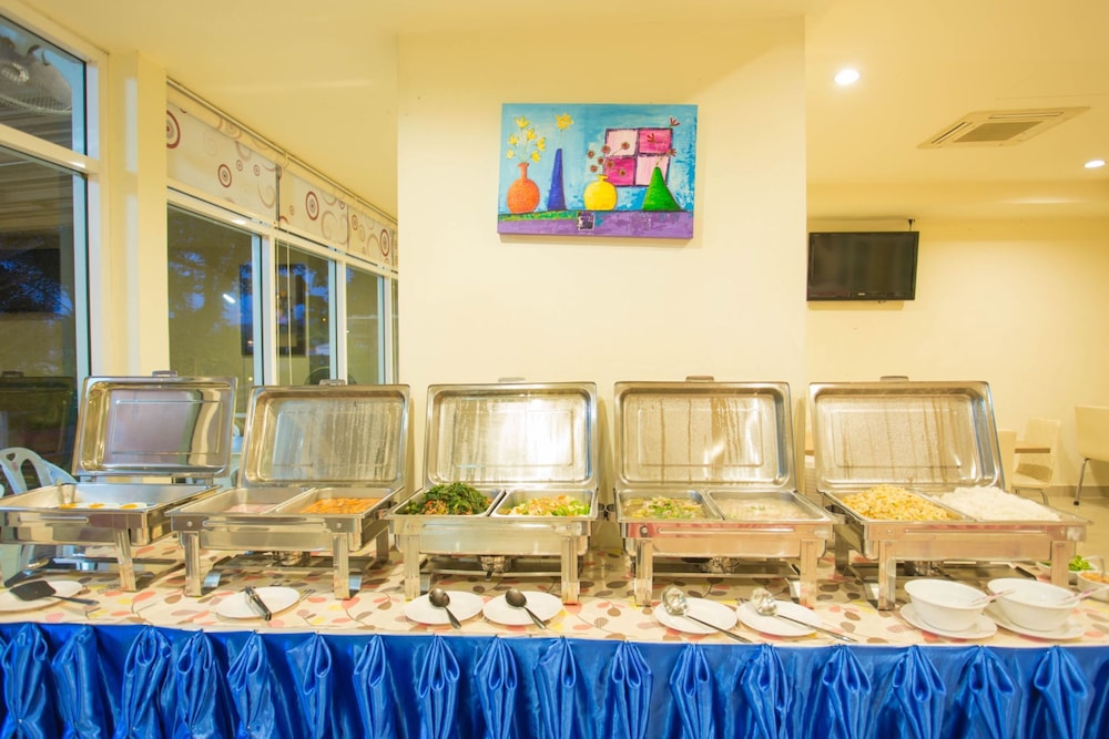 Tharakiree Place Hotel 40/45
