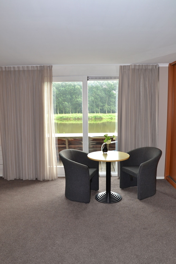 Fletcher Hotel-Restaurant Spaarnwoude 30/44