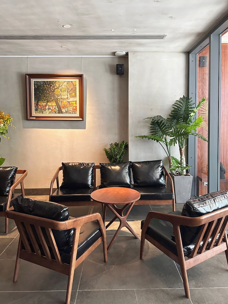 Triple E Hotel Metro Ben Thanh 37/50
