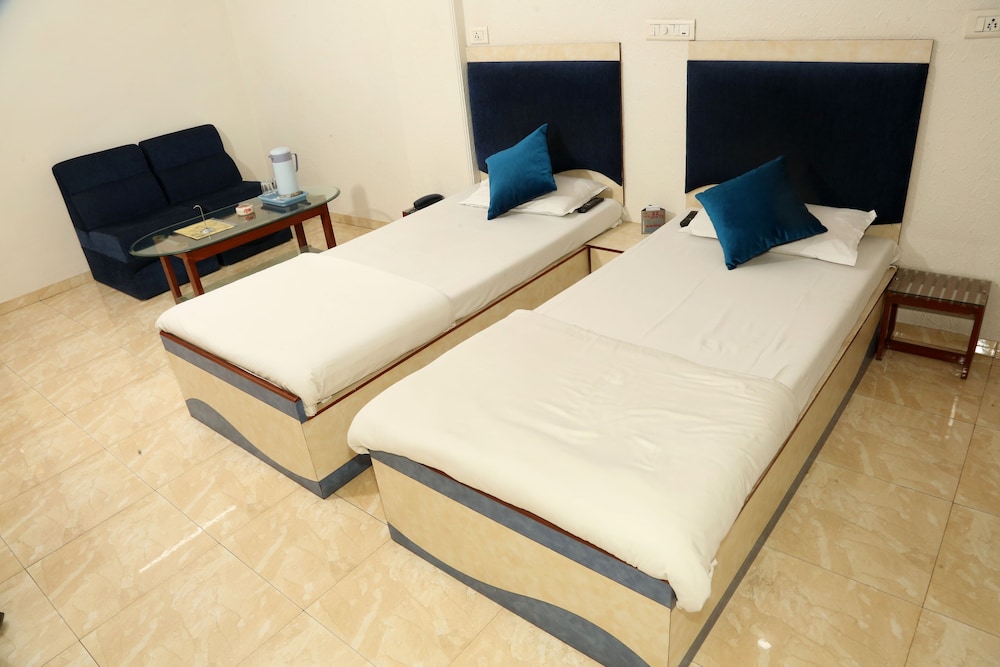 Hotel Jyoti 14/49