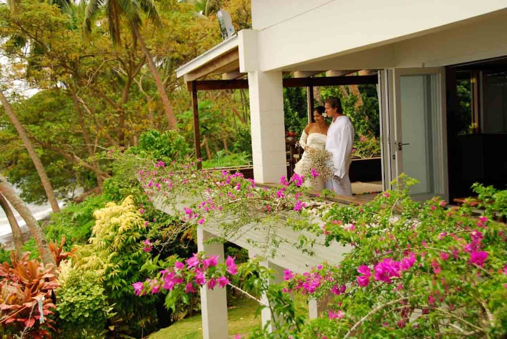 Garden Island Resort 16/23