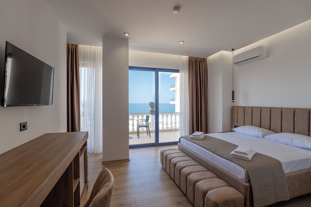 Hotel Keos 31/68