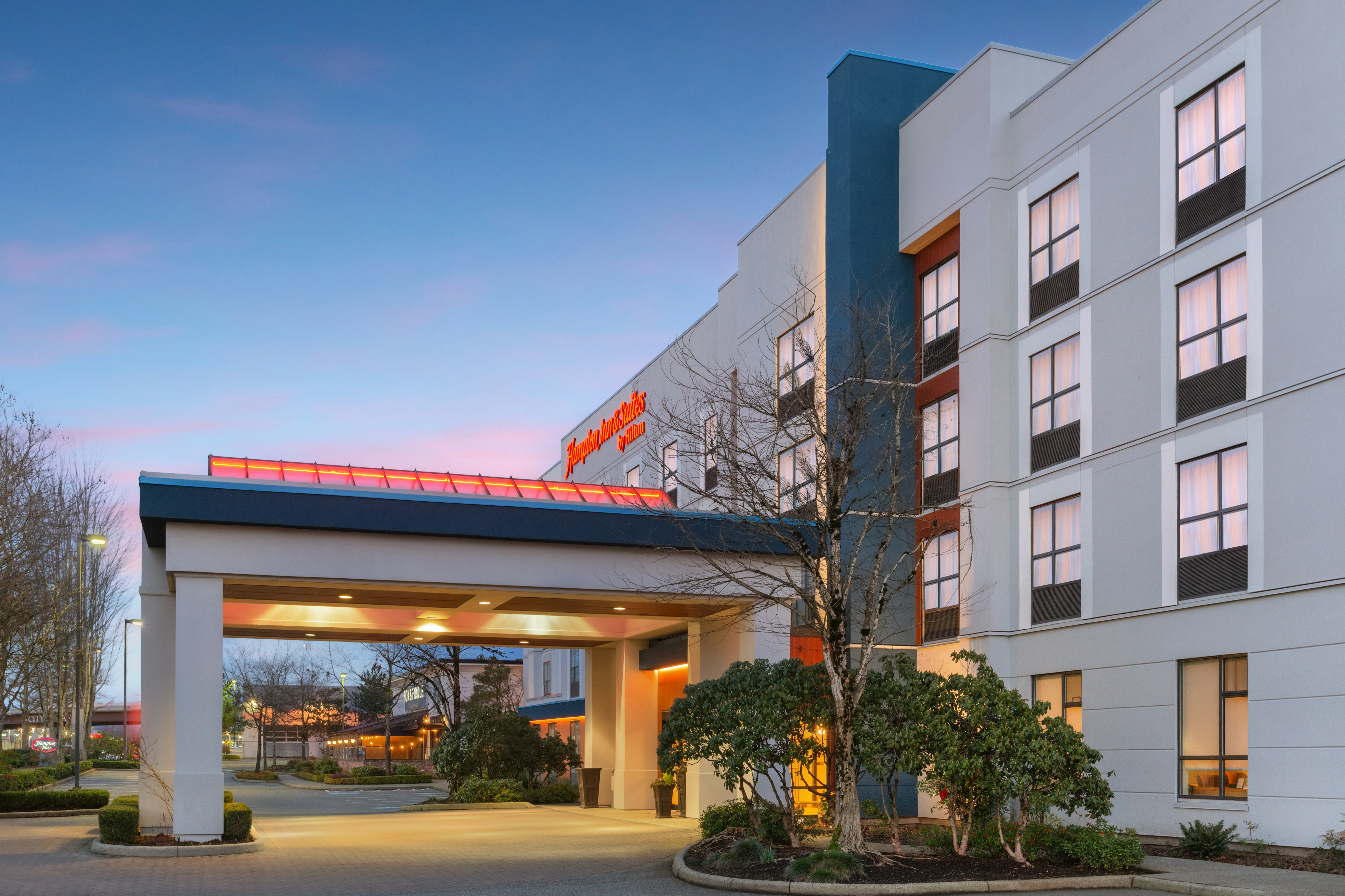 Hampton Inn and Suites by Hilton Langley Surrey 4/72