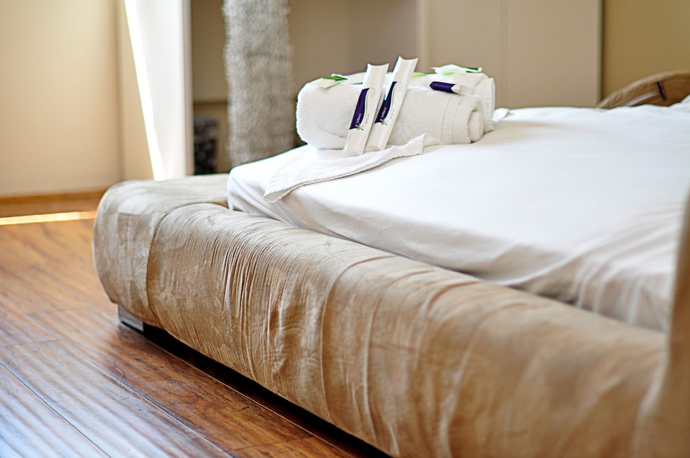 Sydney RiseOn Hotel 35/56