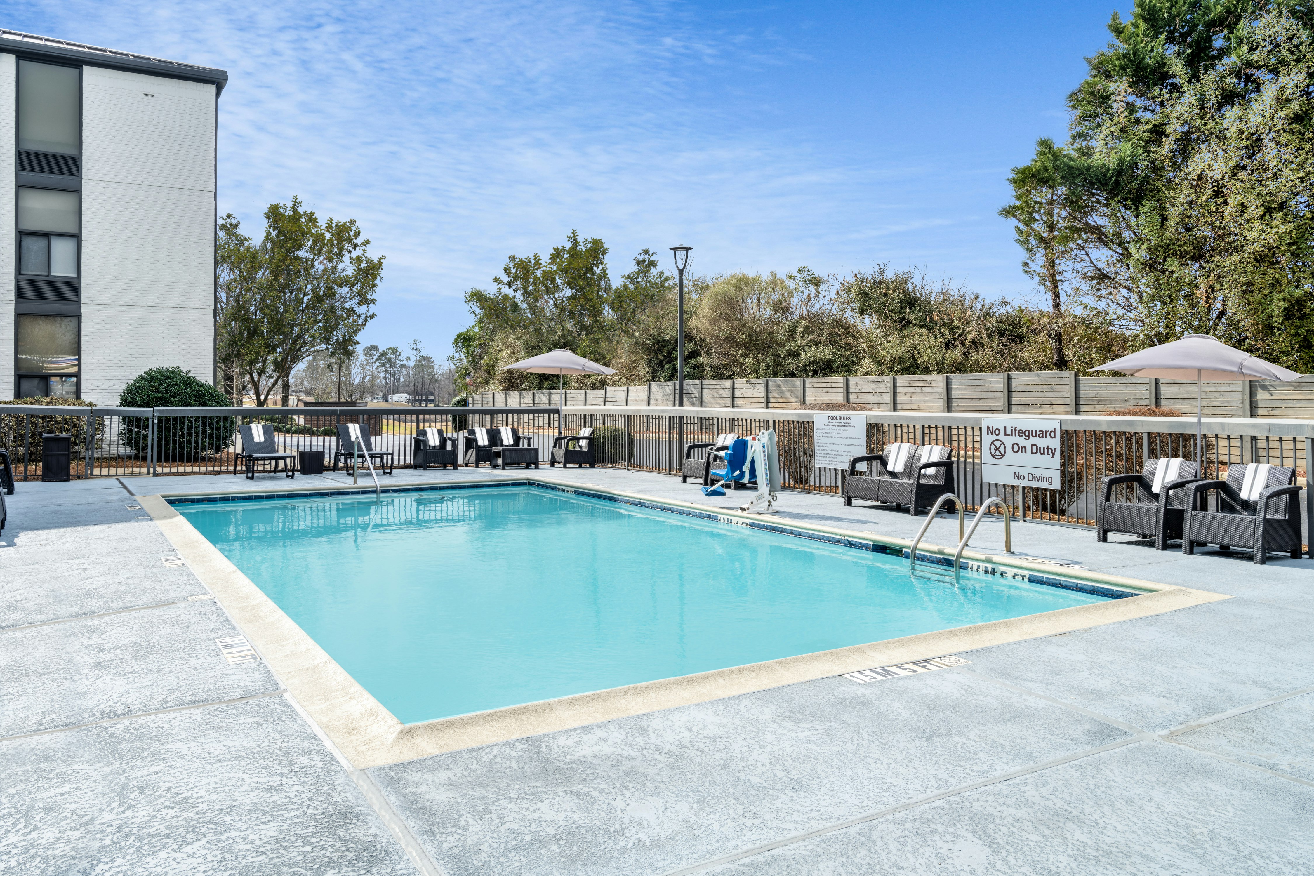 Hampton Inn Auburn 40/40