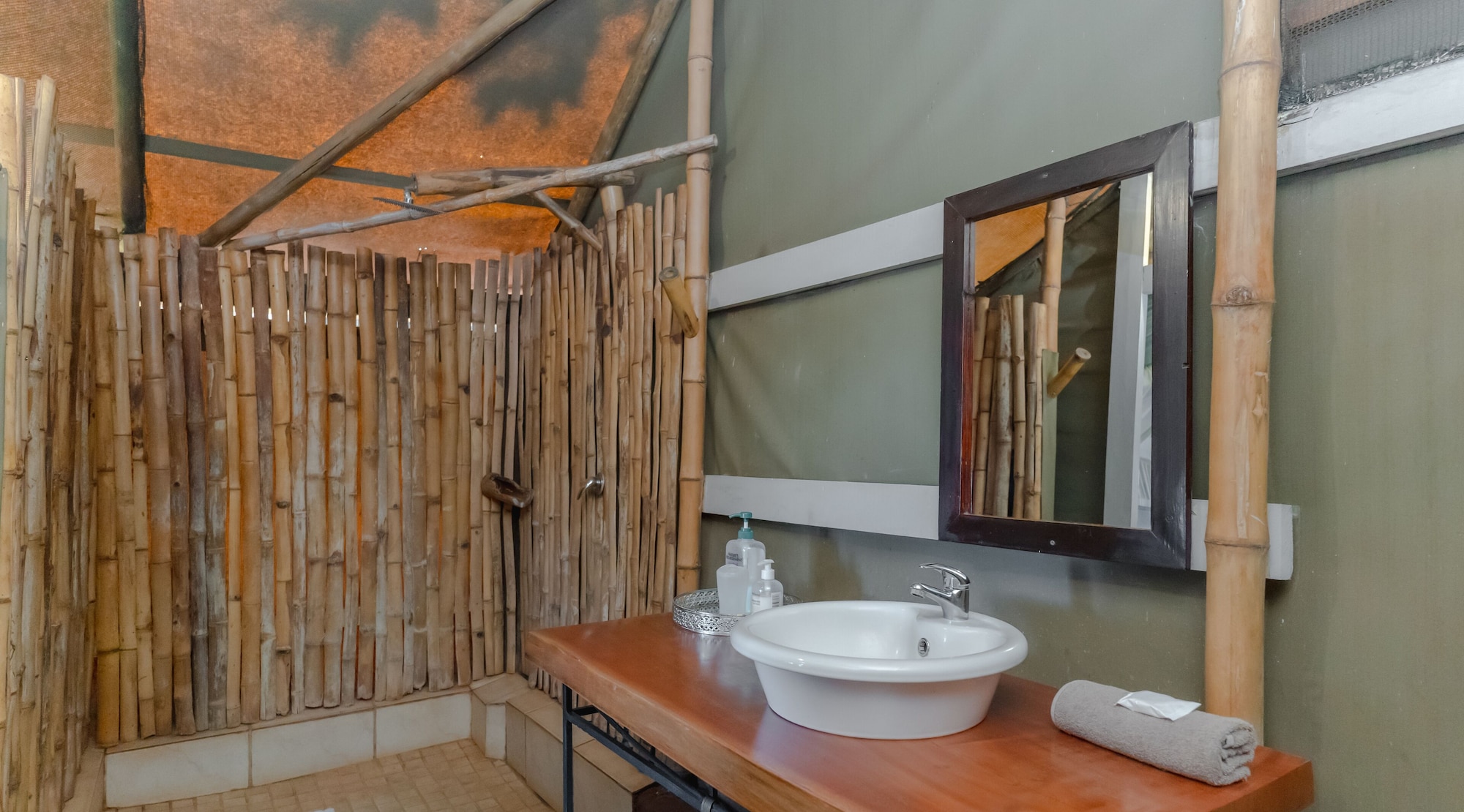 Safari, Tent, Queen Bed، Crocodile Bridge Safari Lodge 3/4