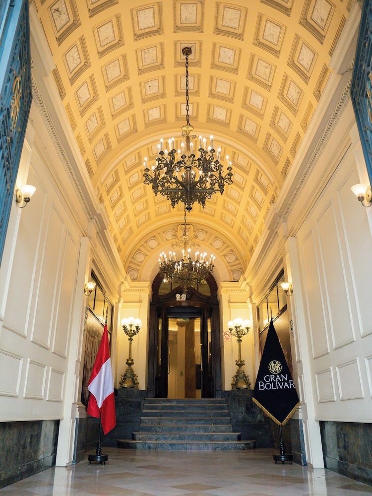 Gran Hotel Bolivar 3/50
