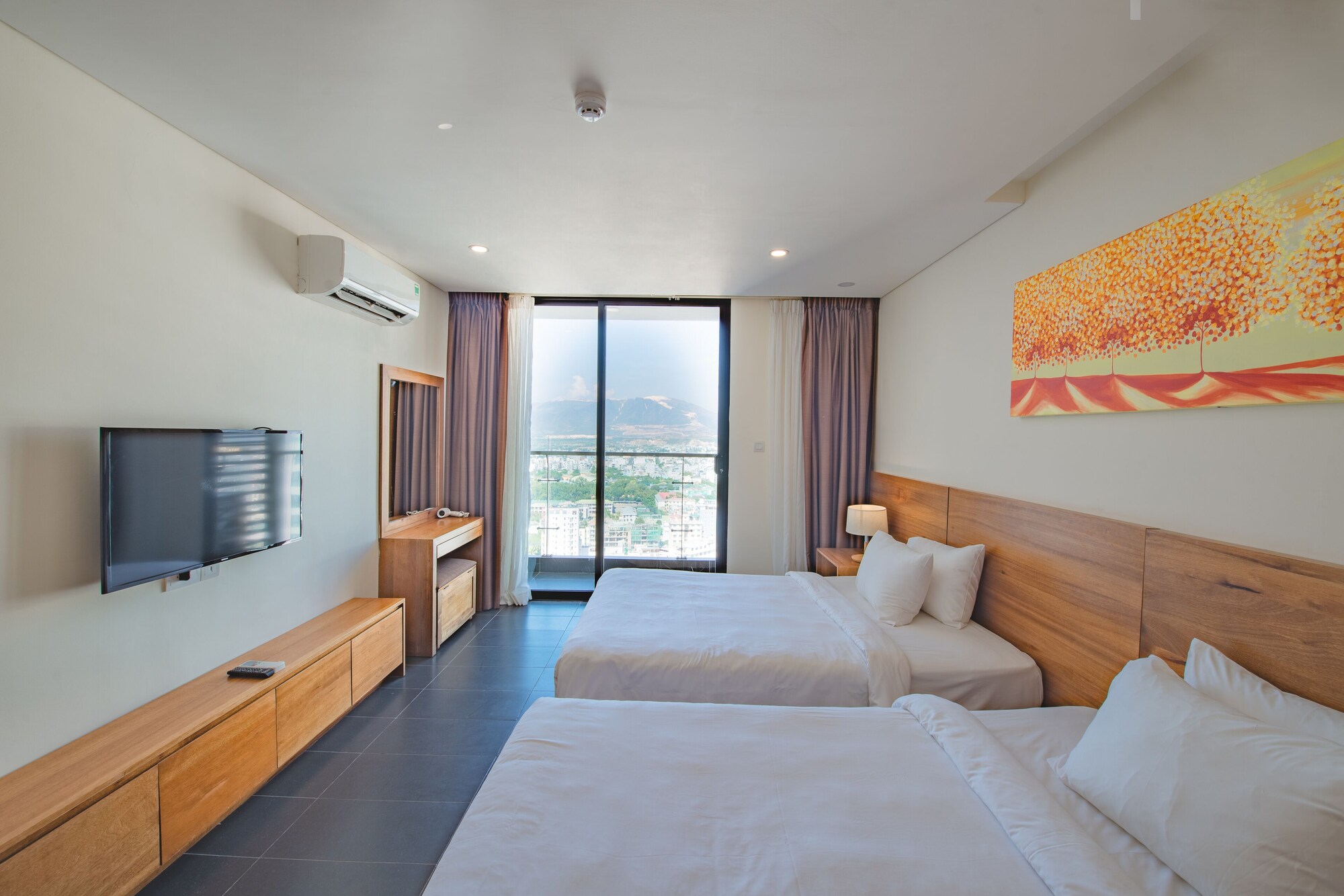 1 BEDROOM, EXECUTIVE, APARTMENT, CITY VIEW