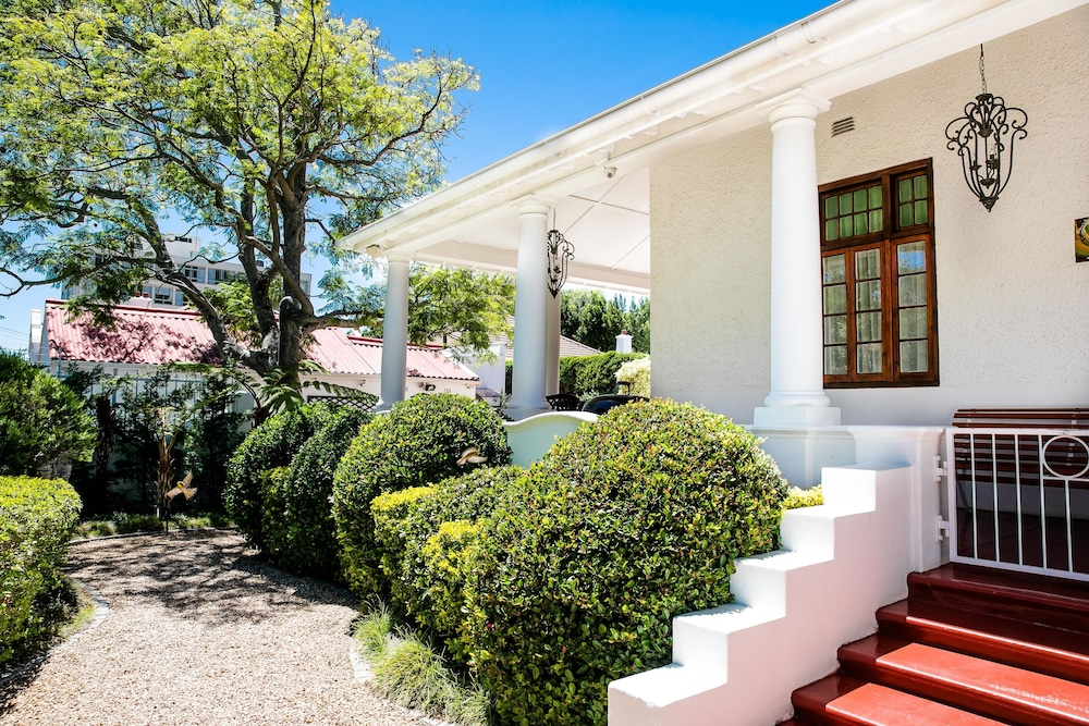 5 Camp Street Guesthouse & Self-Catering 43/50