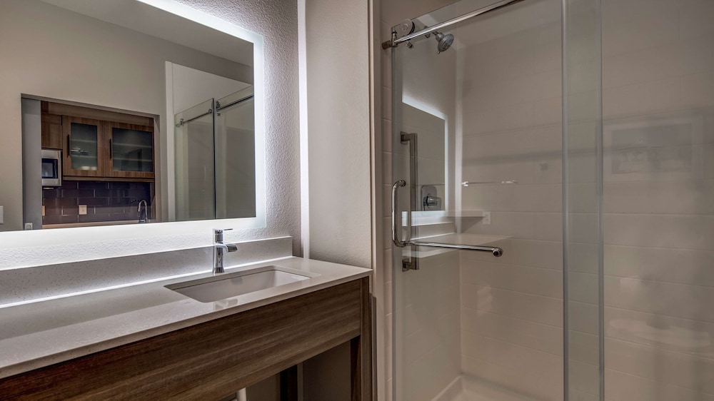 Executive Residency By Best Western Corpus Christi 12/46