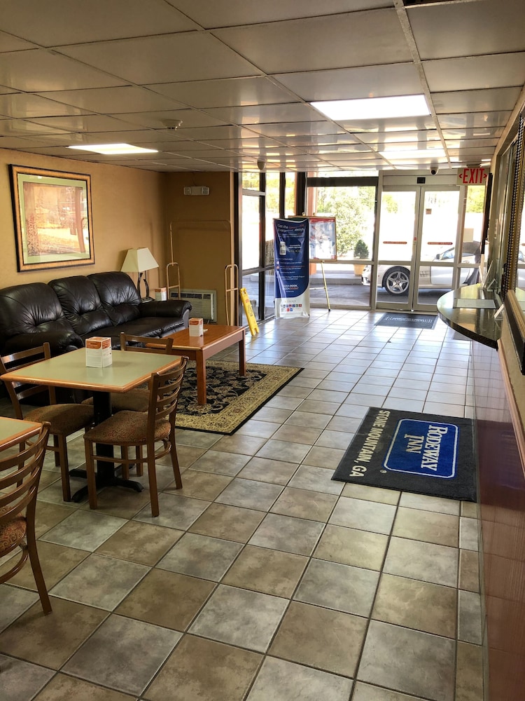 Rodeway Inn Stone Mountain 46/64
