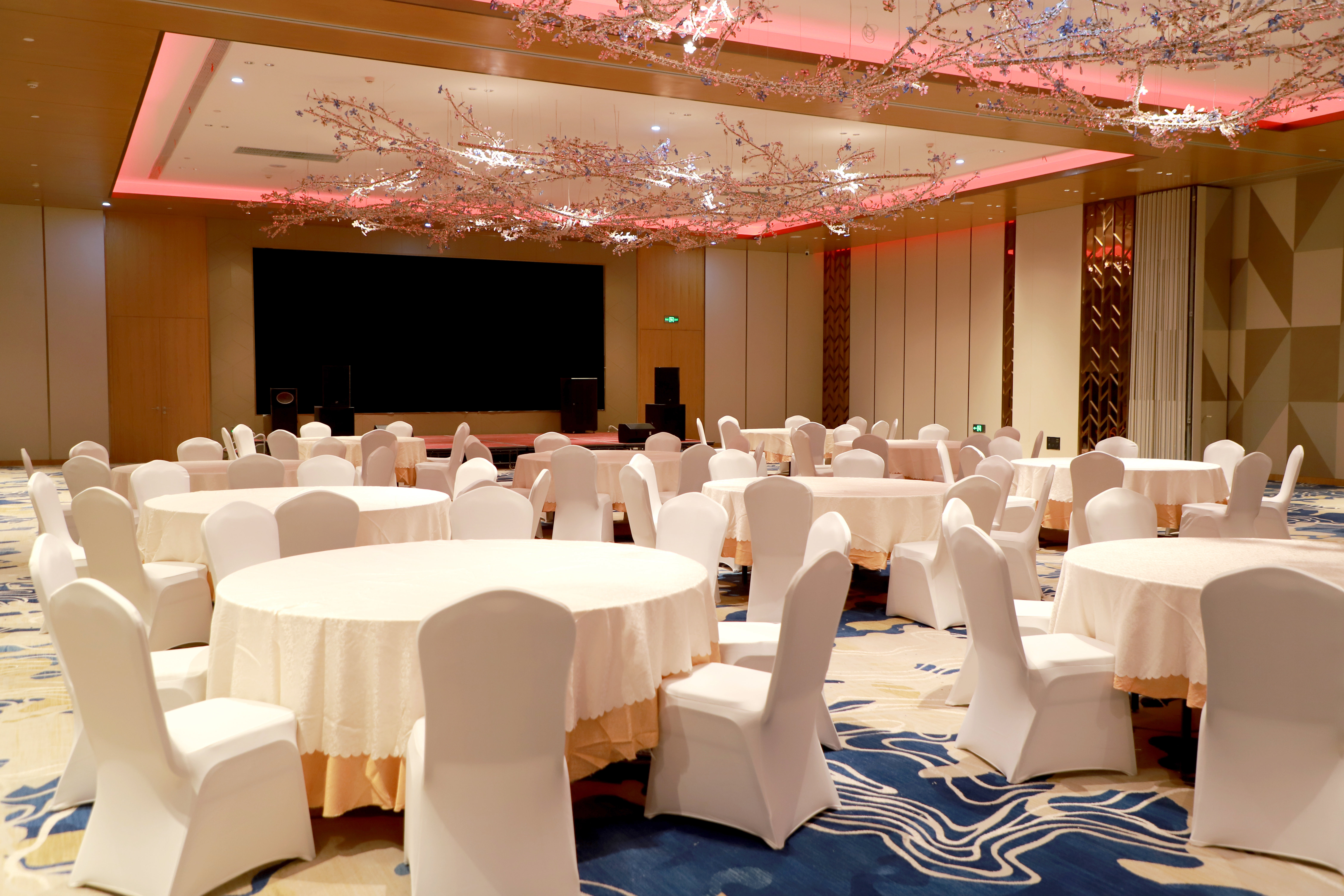 Holiday Inn Xining Datong, an IHG Hotel 34/50