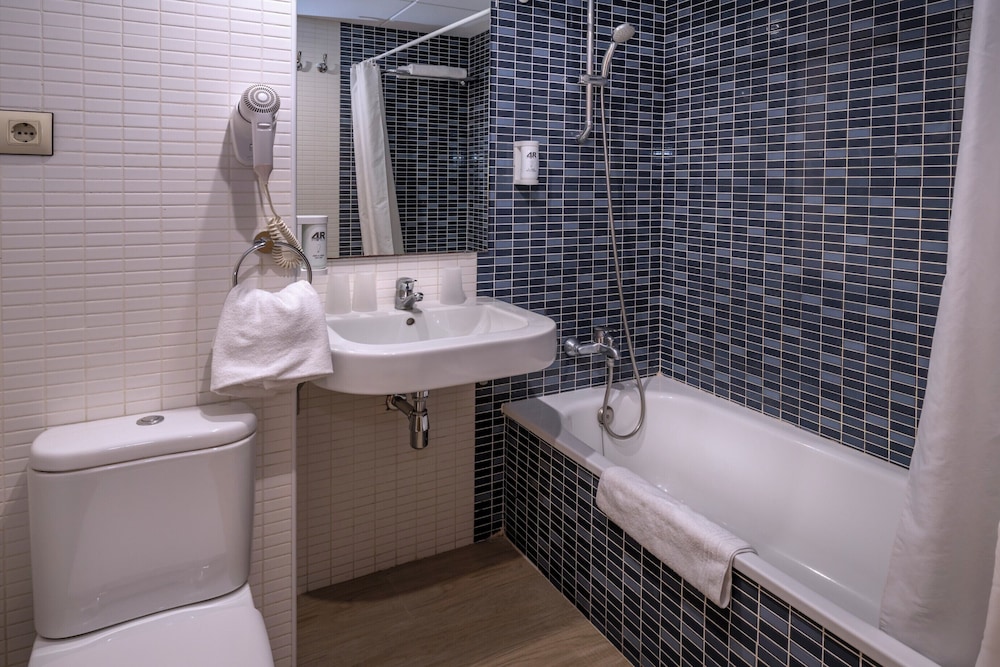 4R Salou Park Resort II 57/61