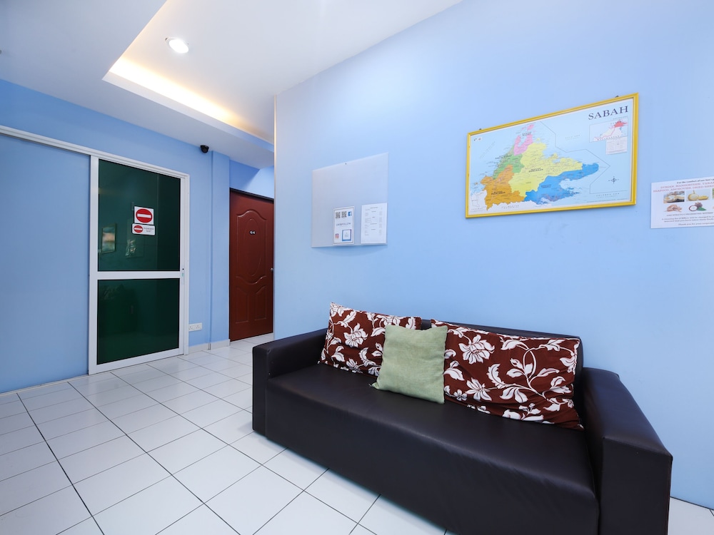 Borneo Inn 14/19
