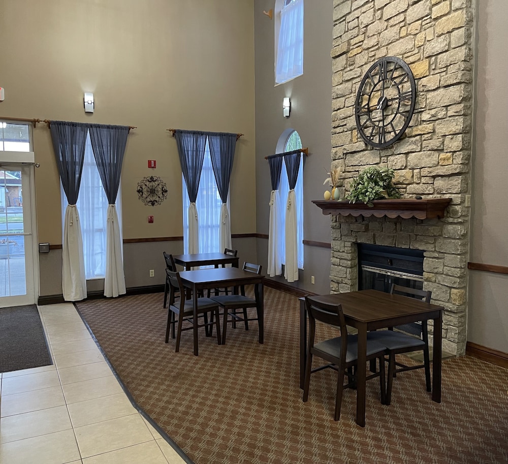 The Woodridge Inn 41/51