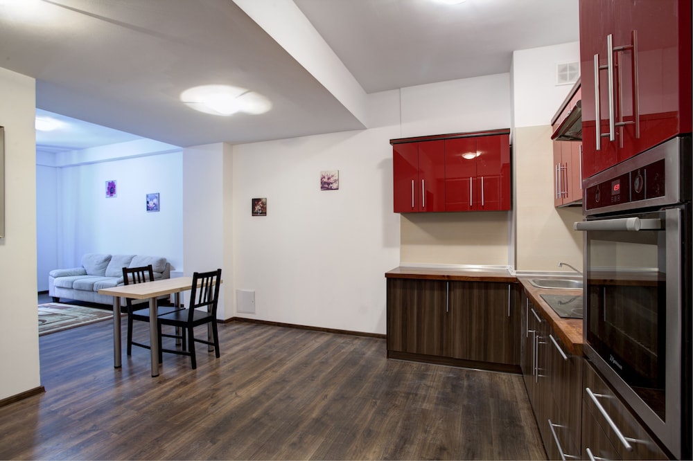 Galeria Italiana Apartments 41/50