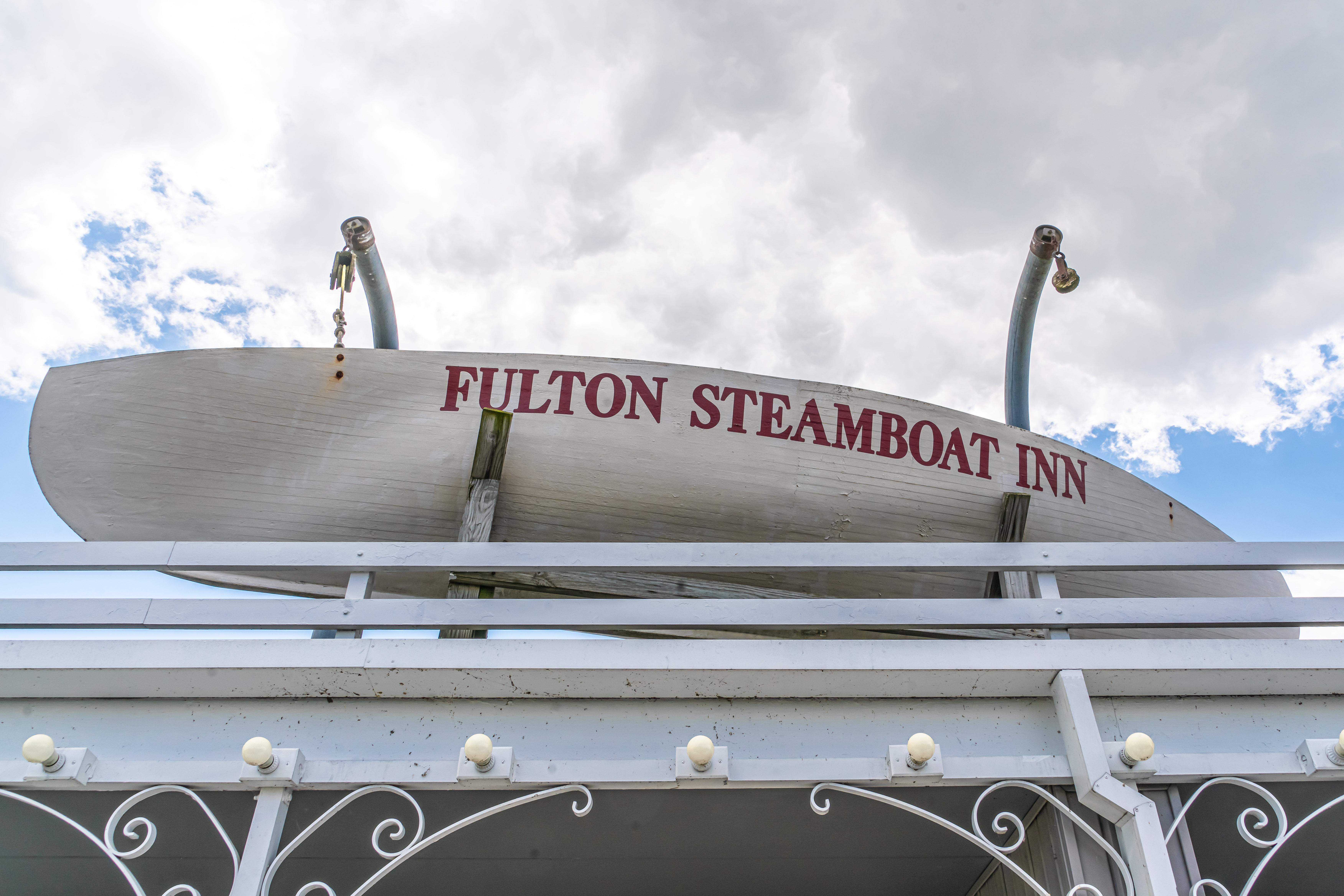 Fulton Steamboat Inn 4/79