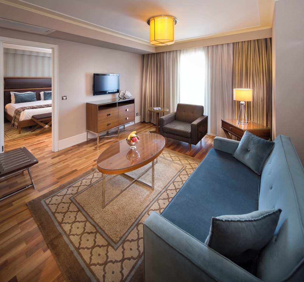 Titanic City Taksim Hotel 53/73