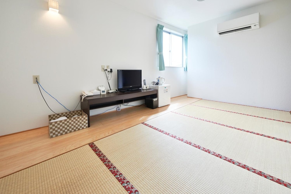 Hotel Select Inn Saitama Moroyama 49/51